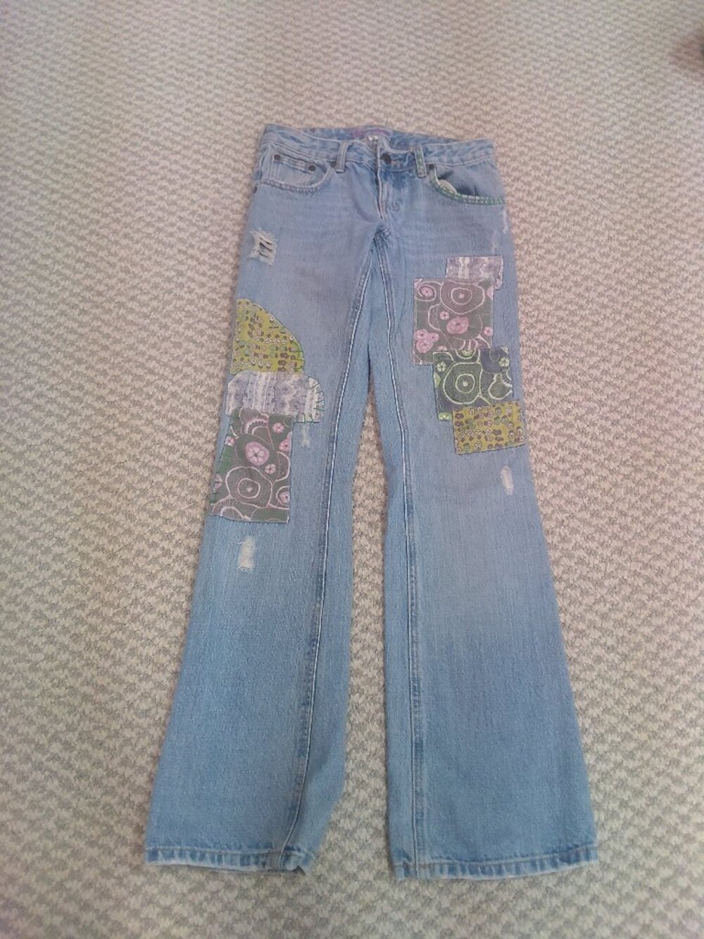Vintage Y2K younique jeans patch design Sz. 3 Junior low-rise